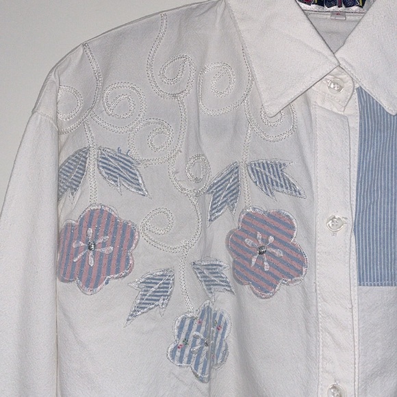 Vintage Floral/Pinstripe Button Down - Picture 6 of 14